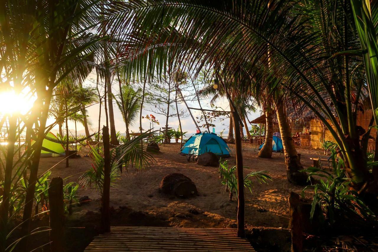 Efrena Agro Tourism Beach El Nido Esterno foto